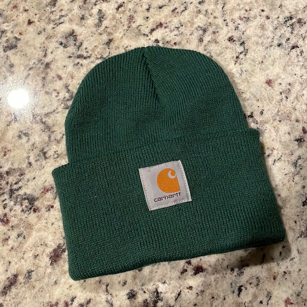 Carhartt forest green beanie